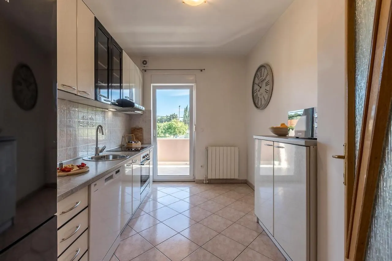 Nona Apartment Split 0*,  Croatia